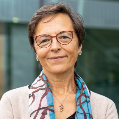 22-Carmen-portrait-scaled